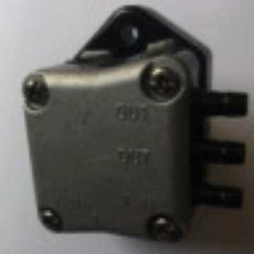 厂家供应  舷外机F25燃油泵62Y-24410-04 FUEL PUMP