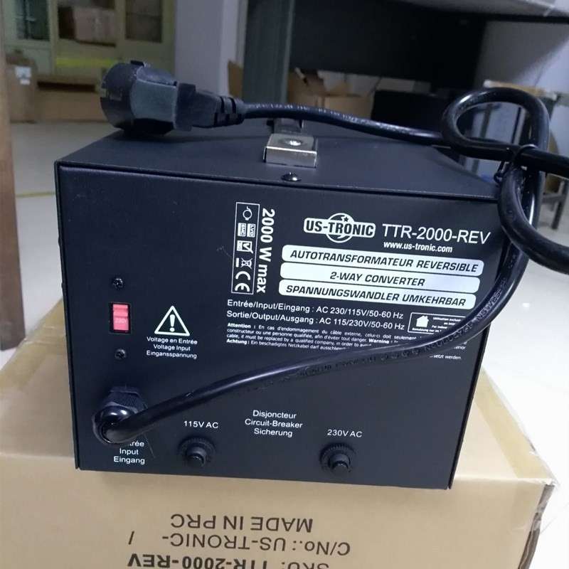 2000W变压器AC230V转AC110V低频50-60HZ电压转换器电器足功率铁壳