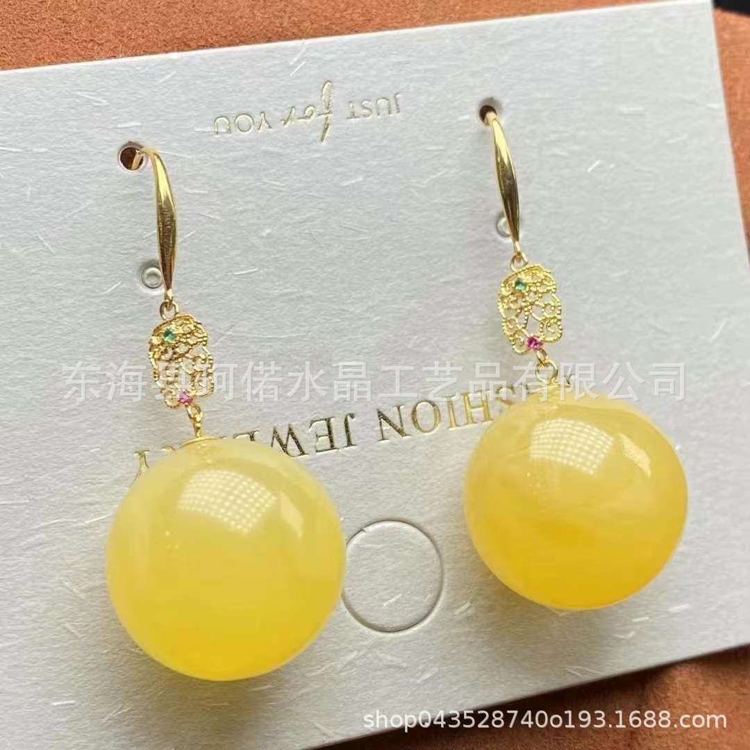 工厂直销高品质黄蜜蜡耳坠摆件用于装饰