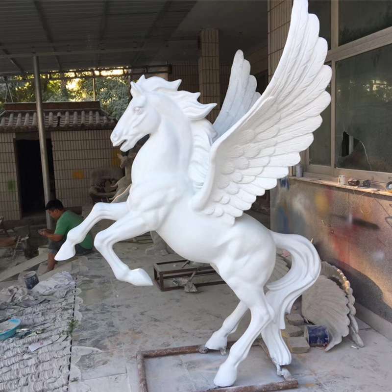 仿真马玻璃钢雕塑厂家供应现货大型草坪草地户外马场景观美陈摆件