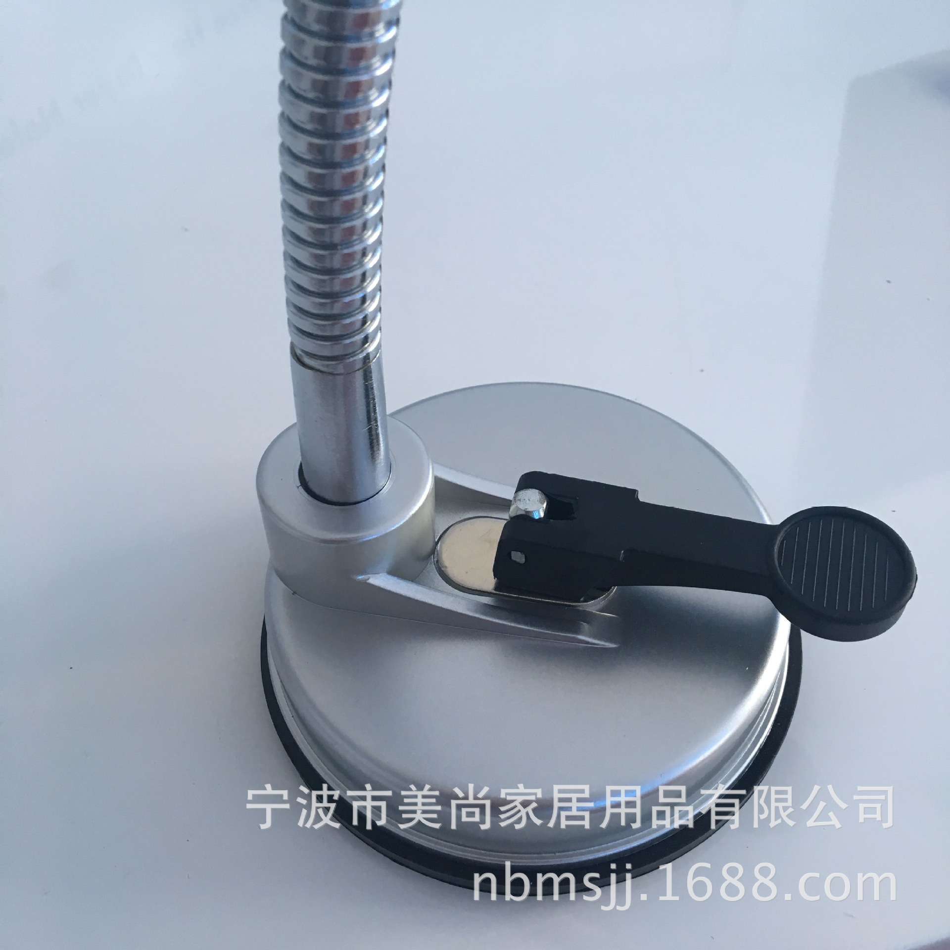 吹风机架360度旋转懒人免打孔美发风筒架 吸盘式吹风机托架