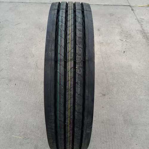 豪顺轮胎12R22.5-18PR花纹AK813 耐磨 载重 省油