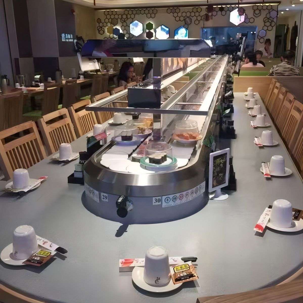 日式回转寿司设备寿司店双轨单轨玻璃罩保鲜寿司旋转台自助餐