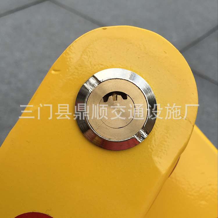 A型三角车位地锁加厚防压占位锁车位锁手动汽车钢材耐用防撞升降