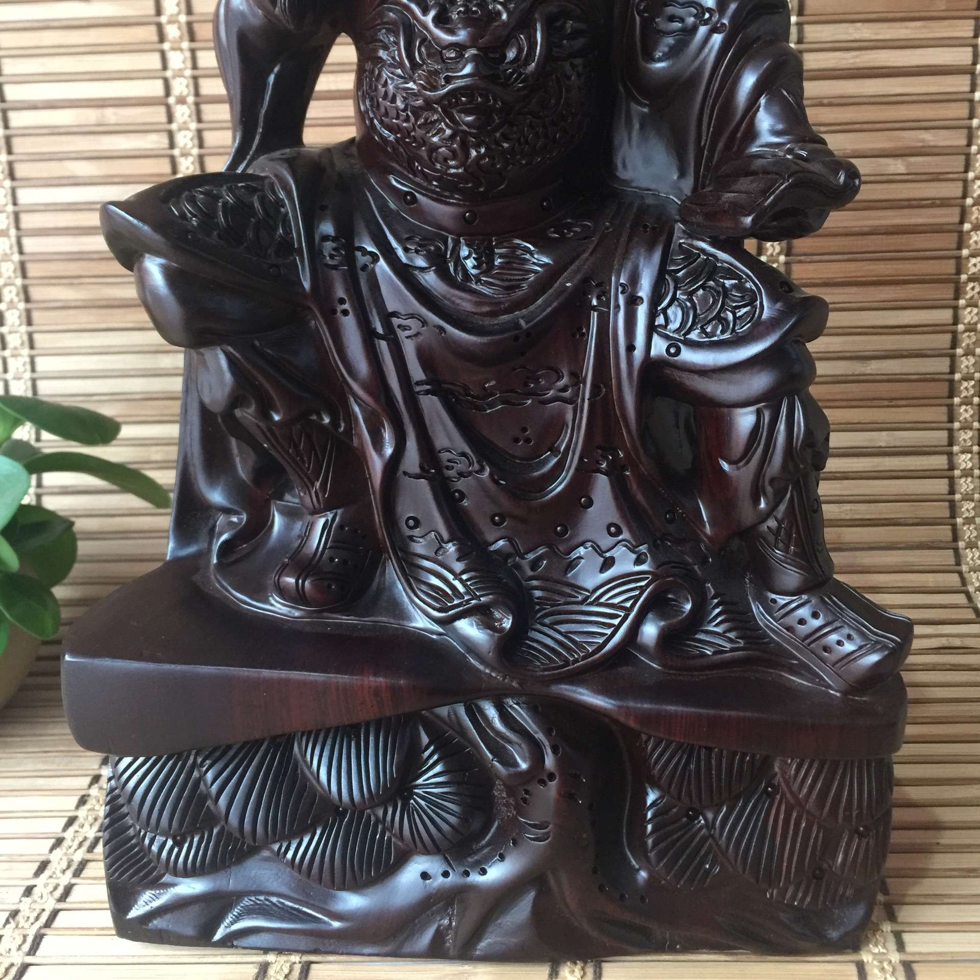 厂家  看书羽木雕摆件 关公夜读春秋黑檀实木雕刻木质工艺品
