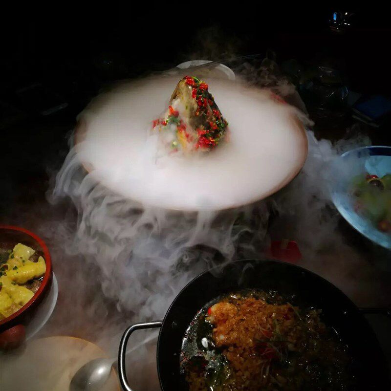 特色剁椒鱼头锅干冰餐具酒店专用创意意境菜餐厅饭店个性鱼头盘子