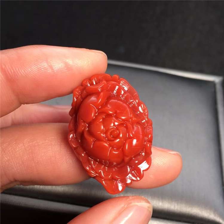 川料天然南红特色柿子红手工雕刻立体牡丹花 支持复检源头