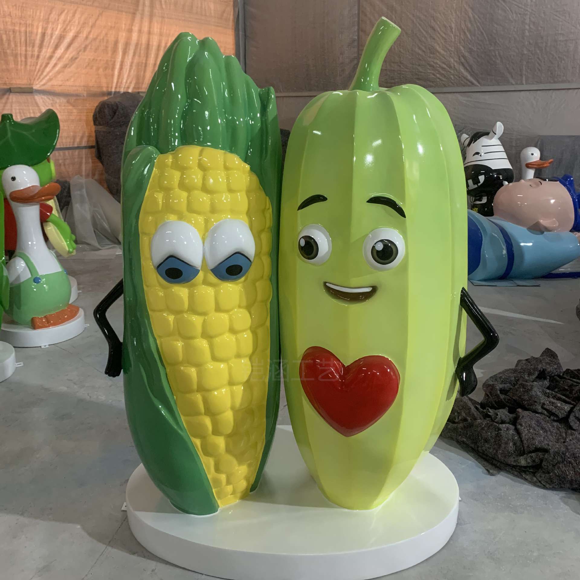 玻璃钢雕塑仿真蔬菜苦瓜模型网红景点装饰品大型凉瓜房子落地