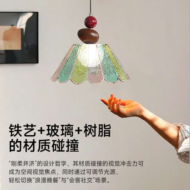 2025年中古风餐厅吊灯彩色冰裂纹餐桌吊线灯美式复古三头饭厅灯具