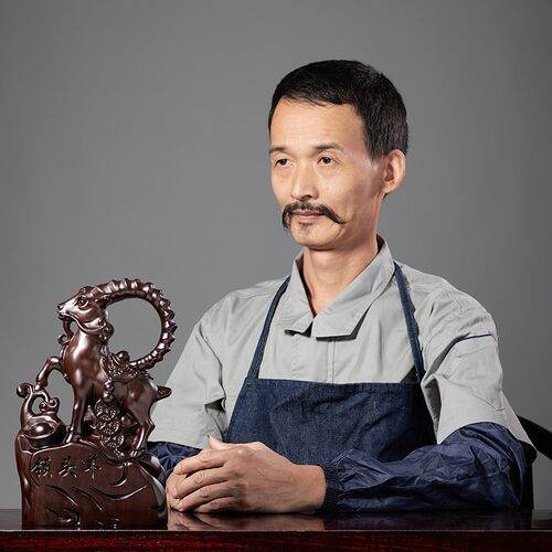 黑檀木雕领头羊摆件生肖羊工艺品客厅办公桌实木雕刻三阳开泰摆设