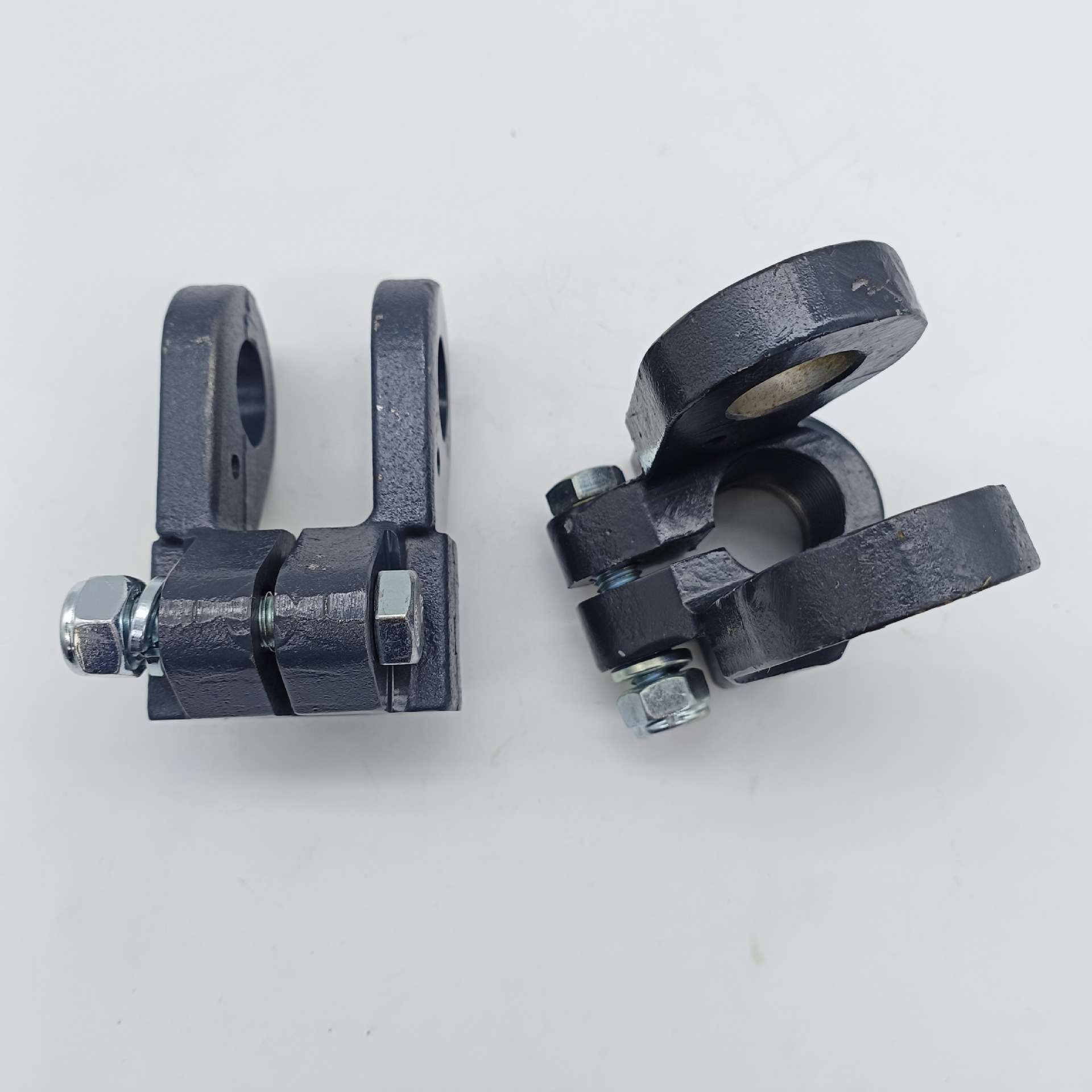 斗山大宇叉车2-3吨D30NXV/D30NXP前倾斜油缸杆接头吊耳环
