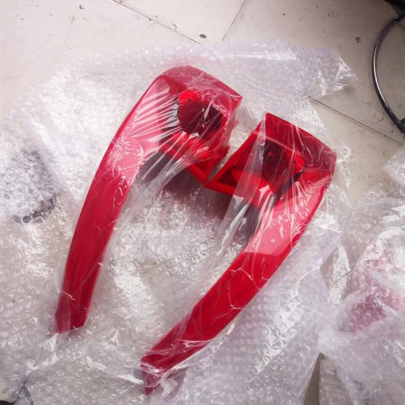 北汽绅宝X25 X35后保险杠灯后杠灯后雾灯 刹车灯后保险杠灯后杠灯