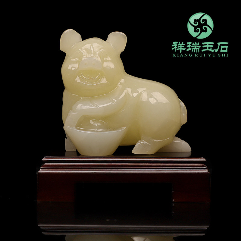 天然玉石十二生肖招财猪摆件客厅酒柜电视柜装饰品办公室桌面摆设