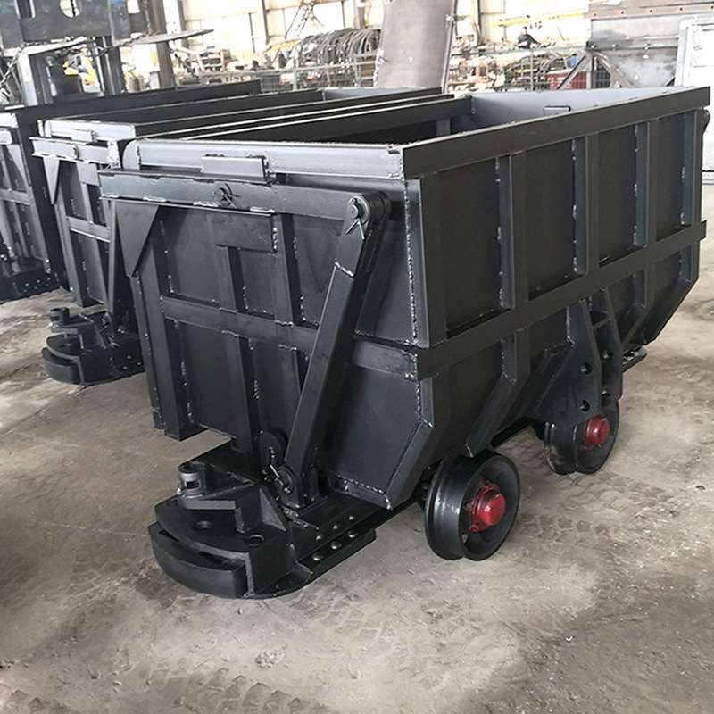 大型矿用固定式矿车MGC1.1-6煤矿轨道车1T井下运输设备车厢式矿车