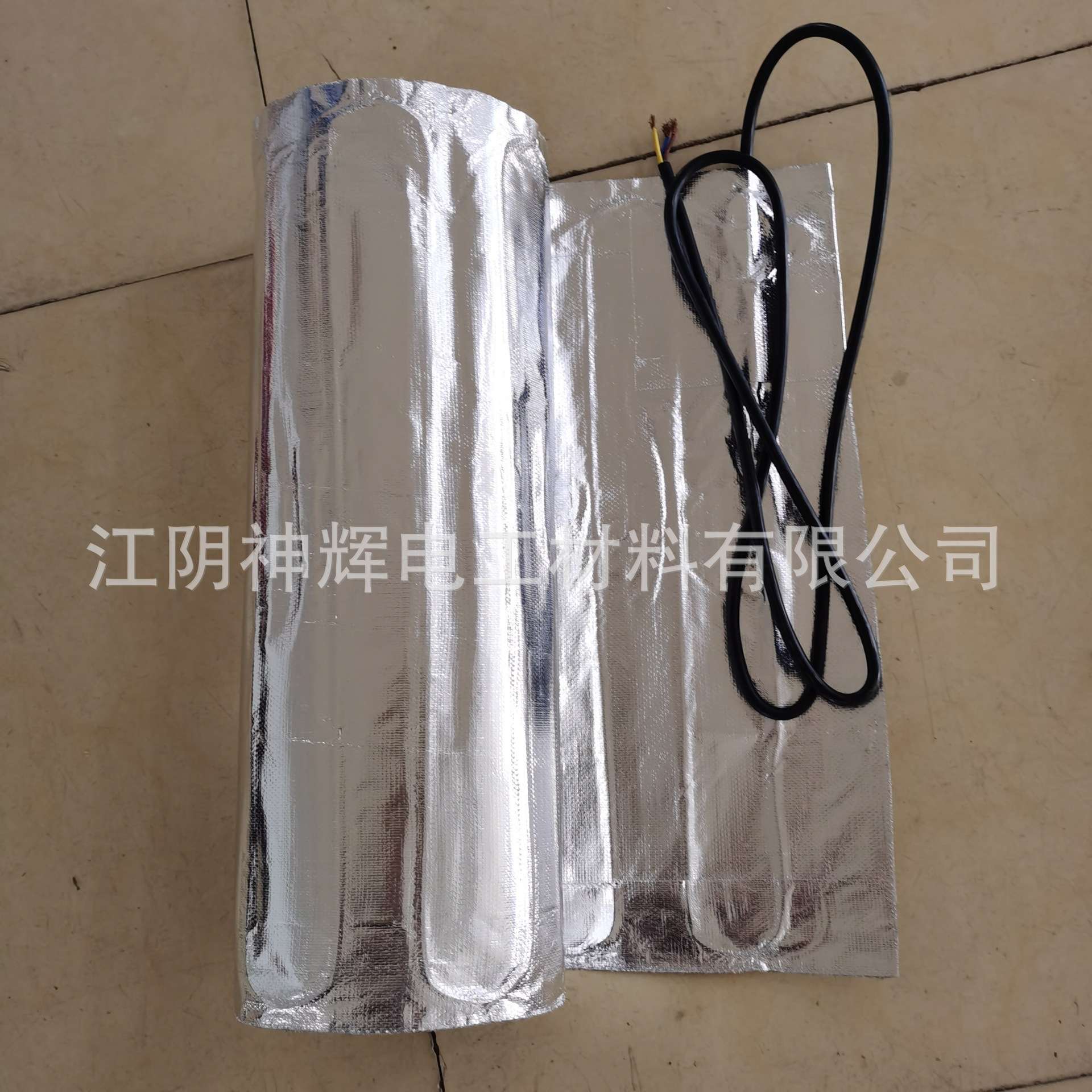 木地板专用140w 160w 200W 220W 1mm超薄铝箔发热席