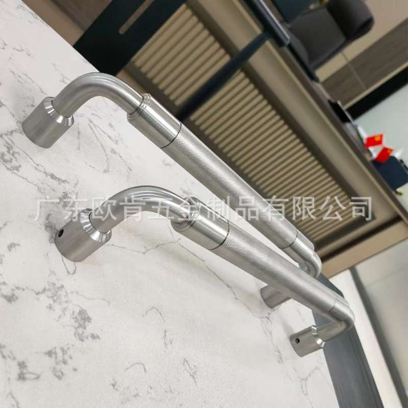 广东欧肯五金304 316优质不锈钢金属滚花工艺出口品质玻璃门拉手