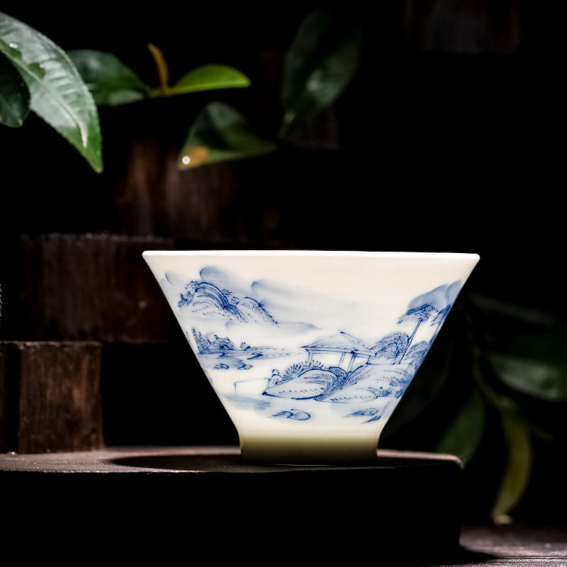 景德镇精致手绘山水青花瓷主人杯单杯陶瓷功夫茶具品茗杯子小茶碗