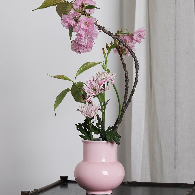 大鱼美器 樱花粉大度瓶 高温陶瓷花瓶 不变色 口径5.8cm高11cm