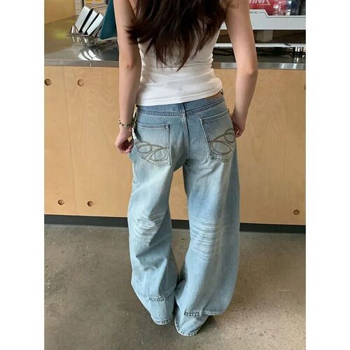 高街潮牌宽松bf风辣妹牛仔裤女小个子设计感刺绣高腰显瘦直筒长裤
