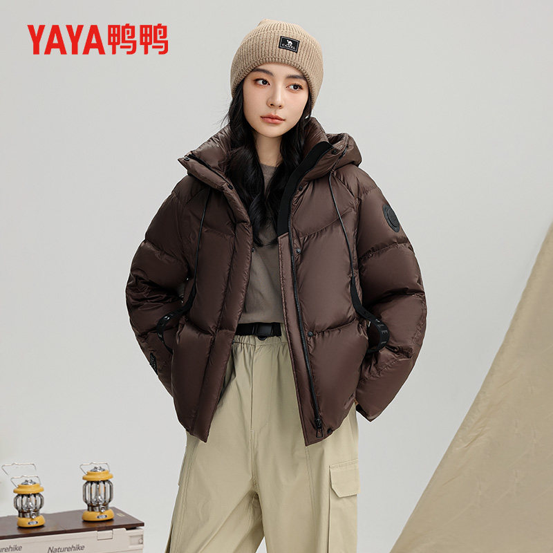 鸭鸭潮流羽绒服女短款连帽加厚舒适保暖面包服日常通勤冬季外套