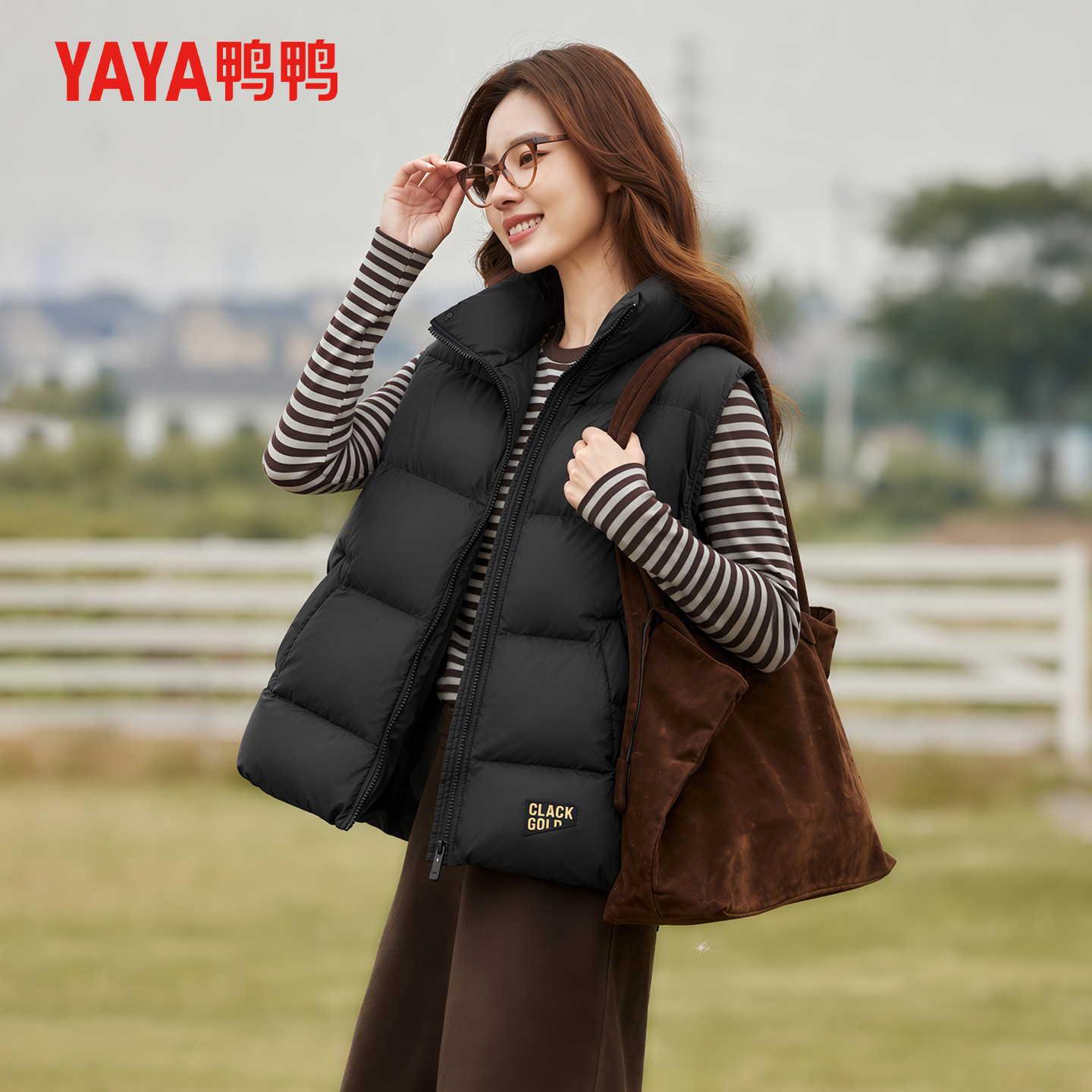 鸭鸭潮流羽绒服女冬日抗寒保暖外套利落剪裁洋气耐看女生冬外衣