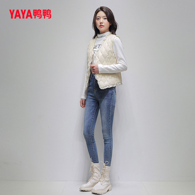 鸭鸭潮流羽绒服女冬日保暖羽绒外套简约大气日常出行女士宽松上衣