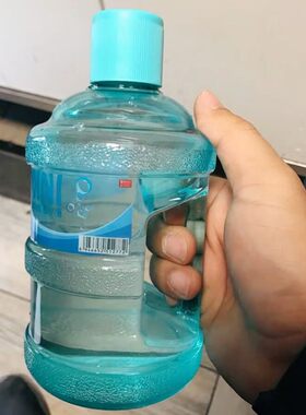 创意矿泉水瓶迷你水桶塑料杯夏季女学生便携大容量水壶防漏随手杯