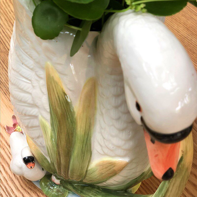 天鹅陶瓷花瓶台面花瓶花器摆饰摆件家居礼结婚礼品酒柜电视柜摆件