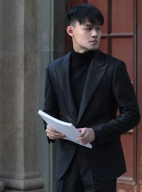 英伦绅士宴会主持礼服外套 舞台年会婚纱照个性亮光泽感修身西装