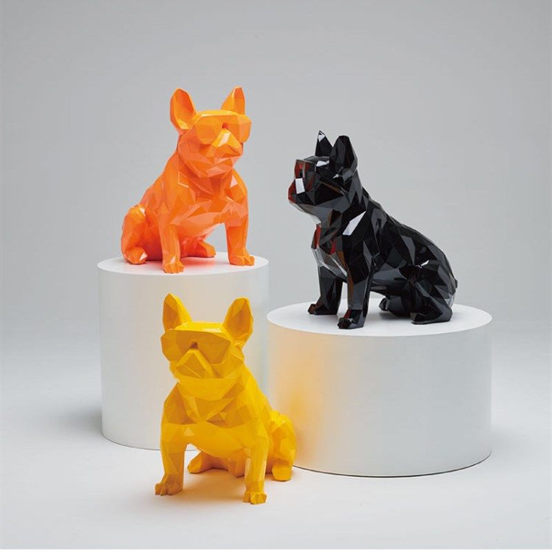 法国斗牛犬摆件几何狗模型玻璃钢材质创意店铺橱窗装饰工艺品礼品