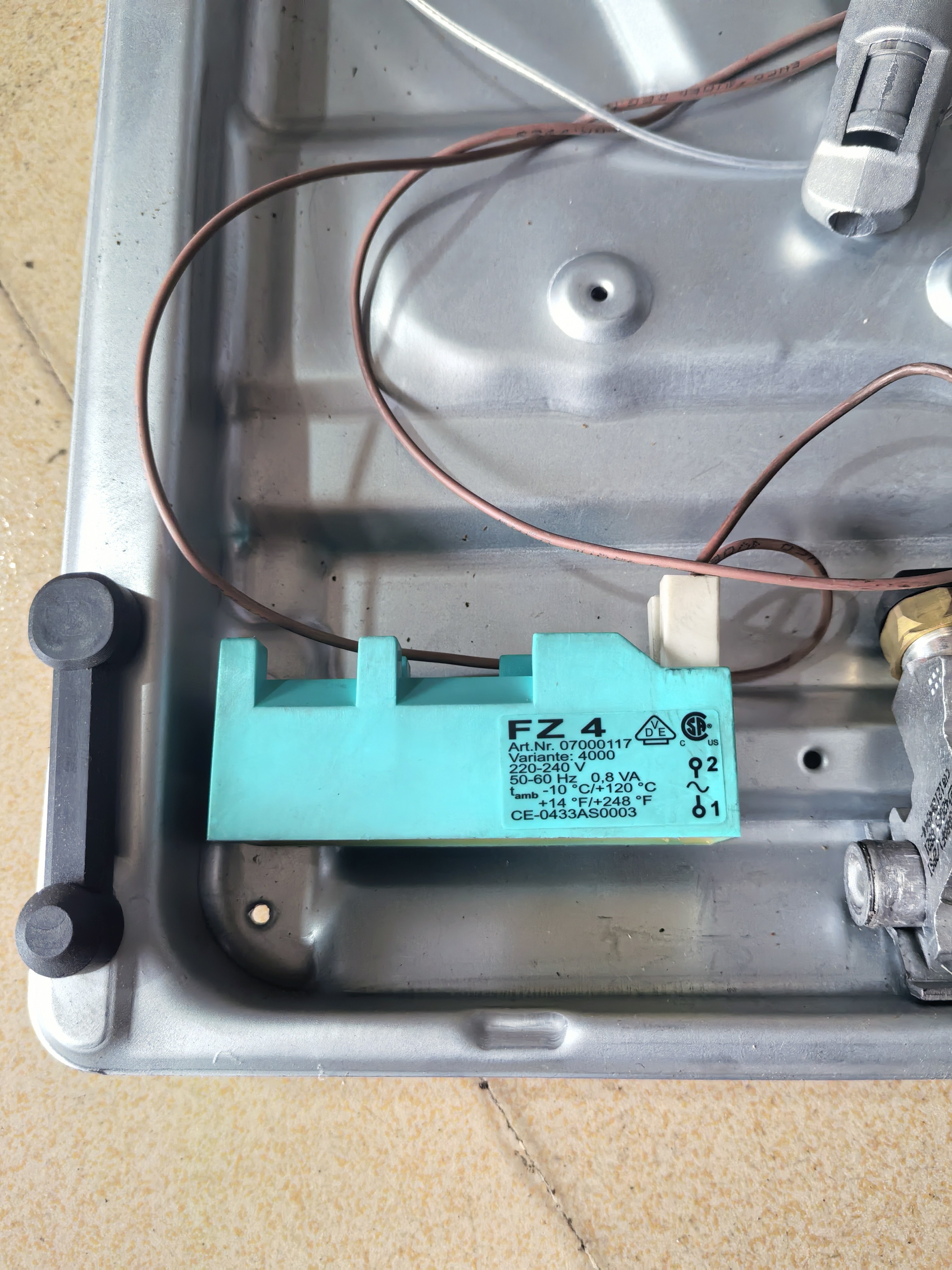 SMEG斯麦格燃气灶点火器 FZ4 点火脉冲 点火针 锅架 感应针 炉头