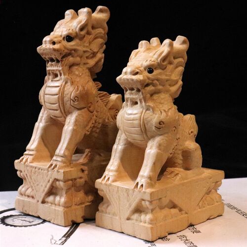 天然桃木麒麟摆件实木立体雕刻客厅家居摆放工艺品