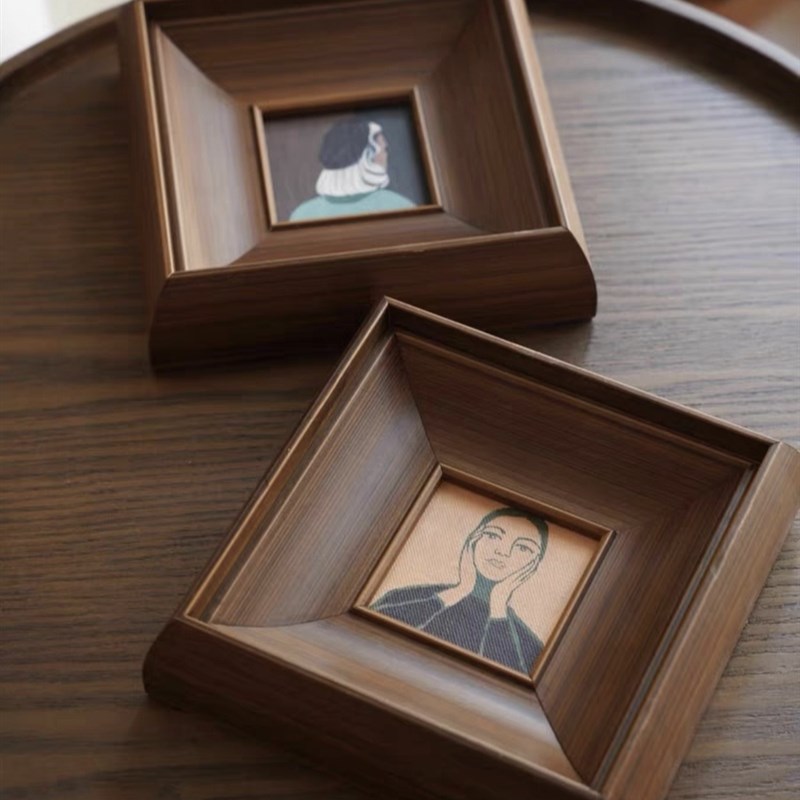 小众复古装饰画背影人物中古小框组合画客厅沙发背景厚重实木画框