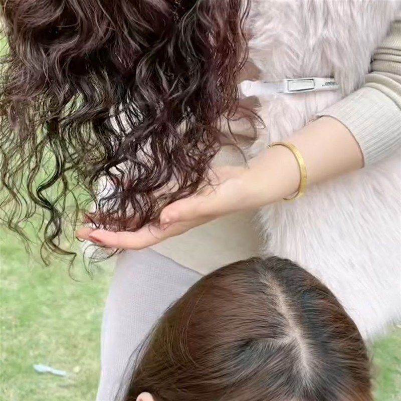 新款假发女卷发夏季超轻薄一片式中长卷发蓬松真人发丝遮白发增发