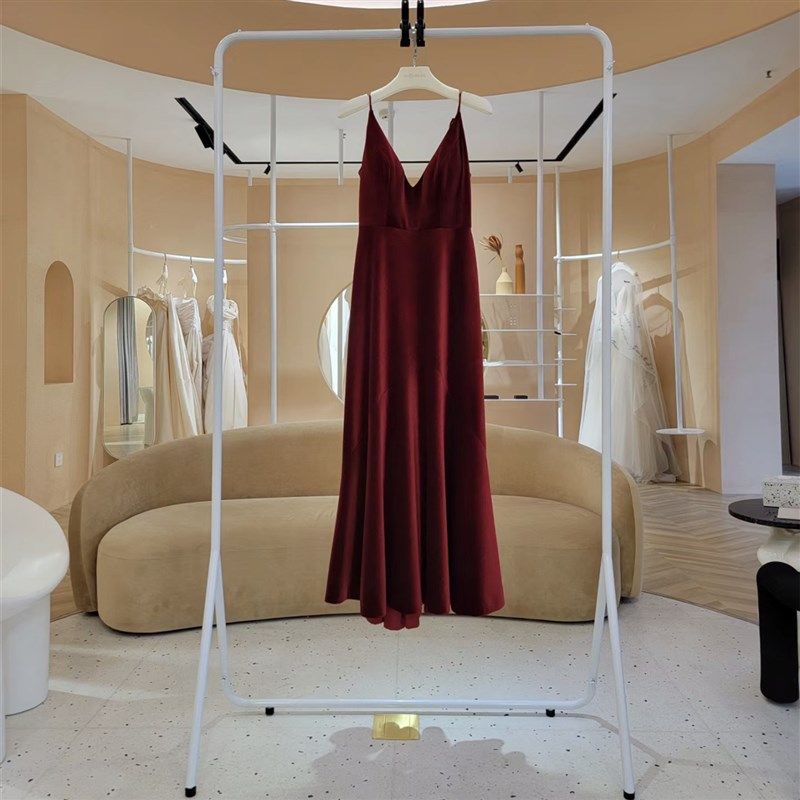 白色婚纱展示架影楼礼服陈列货架样衣挂衣架简约落地式头纱架子