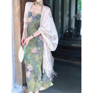 橘里苏公堤古韵绿色绝美清冷新中式旗袍女复古中国风挂脖连衣裙
