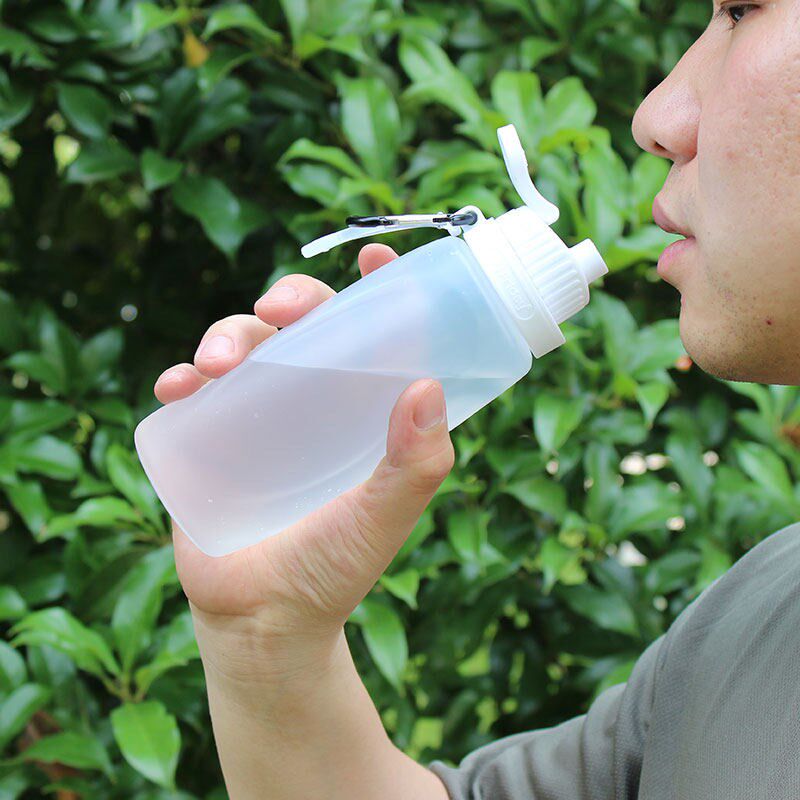 健身旅行折叠硅胶水杯女生夏日迷你杯耐高温轻便白色简约随身杯子图片