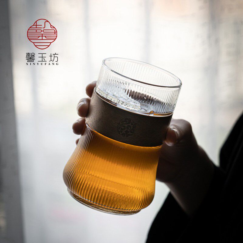 馨玉坊日式耐高温锤纹水杯条纹玻璃杯带月牙过滤带盖泡茶杯子大号