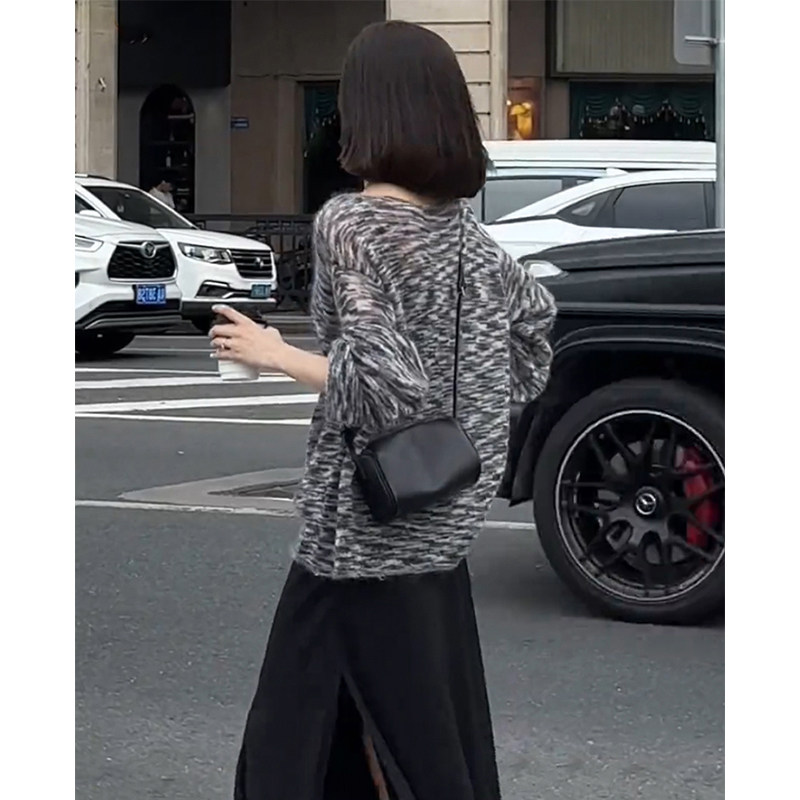 黑色包包女式2025新款高级感小众笔筒包通勤腋下包时尚百搭斜挎包图片