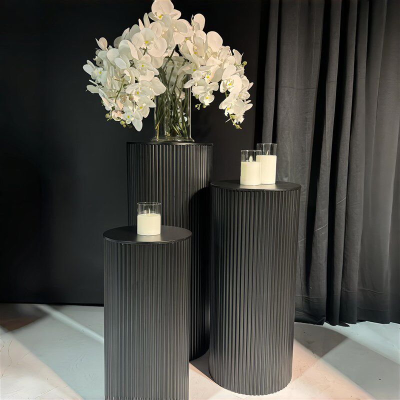 新款婚庆道具白色铁艺罗马柱子甜品台立柱路引褶皱圆柱甜品台展台