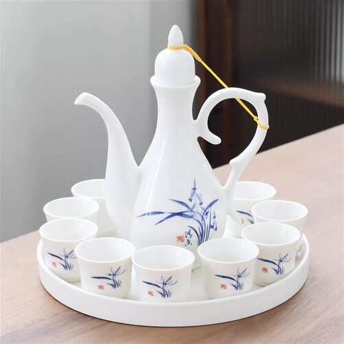 陶瓷烈酒杯酒具仿古酒壶家用白酒杯中式分酒器小酒盅套装宫廷古风