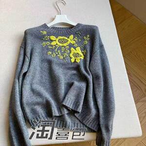 淘喜包自主立体花朵刺绣松软羊毛羊绒针织毛衣