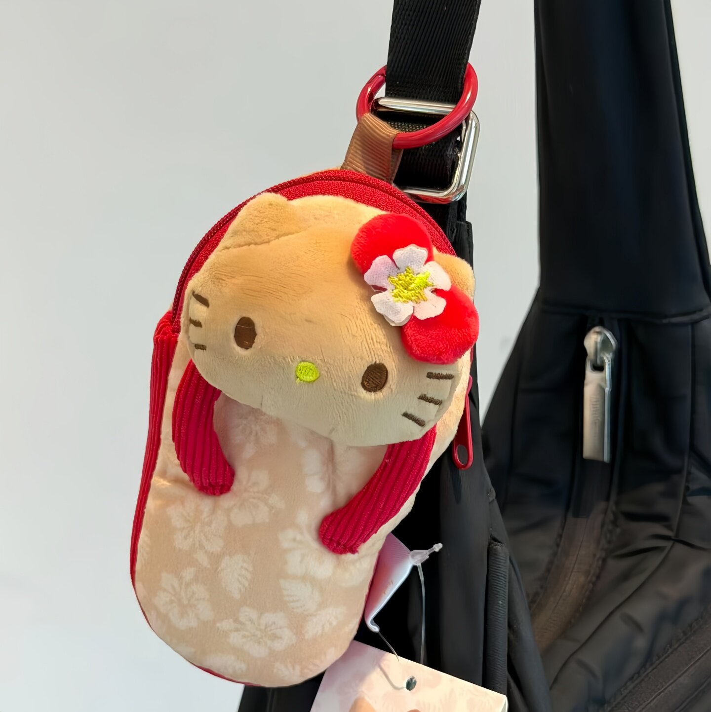 韩系可爱猫咪人字拖创意毛绒挂件耳机收纳包便携拉链零钱包新款