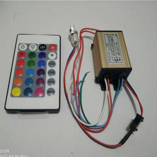 七彩红外遥控3-300W 8串6并50W RGB RGBW防水电源 全彩投光灯驱动