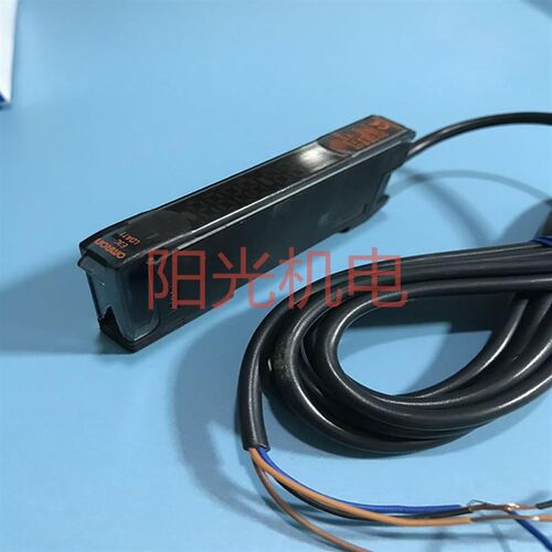 出售全新正品光纤放大器 E3C-LDA11 激光位移传感器 E3C-LDA41