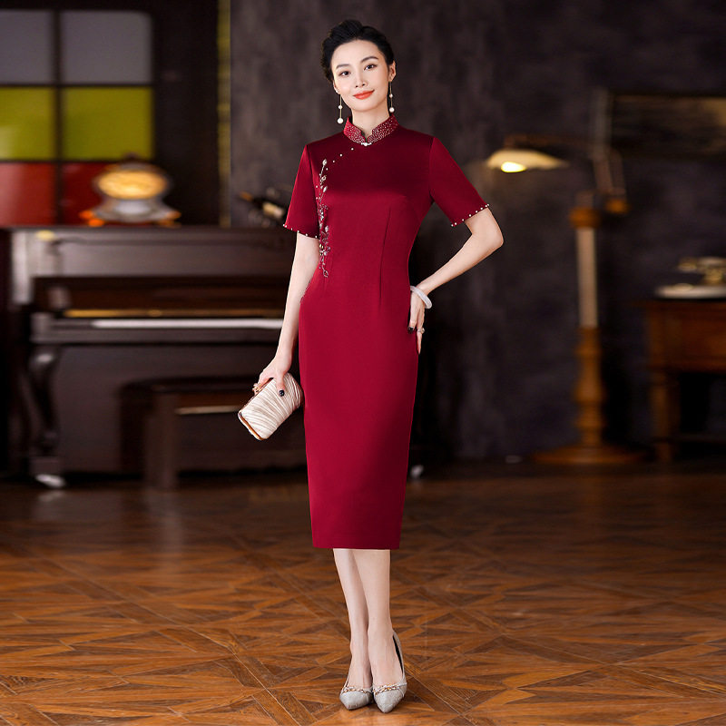 醋酸缎面旗袍长款刺绣花婚礼敬酒服高端大气新娘妈妈晚礼服新中式