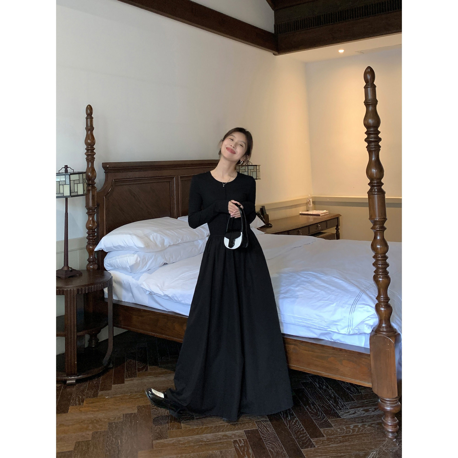 黑色针织长袖连衣裙女202
