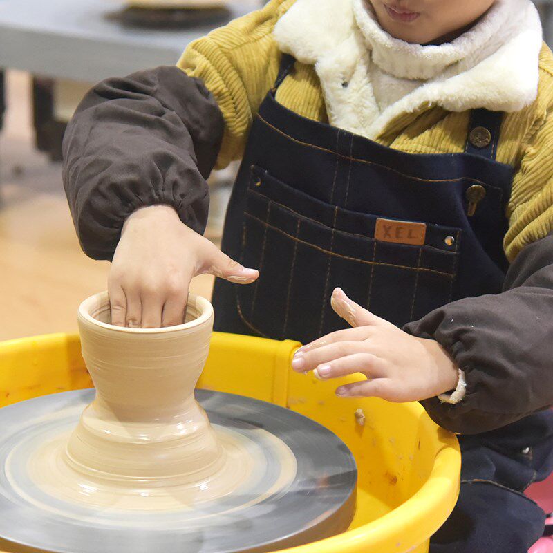 水流星陶艺分腿式围裙儿童款小孩牛仔围裙拉坯泥塑专用陶吧diy