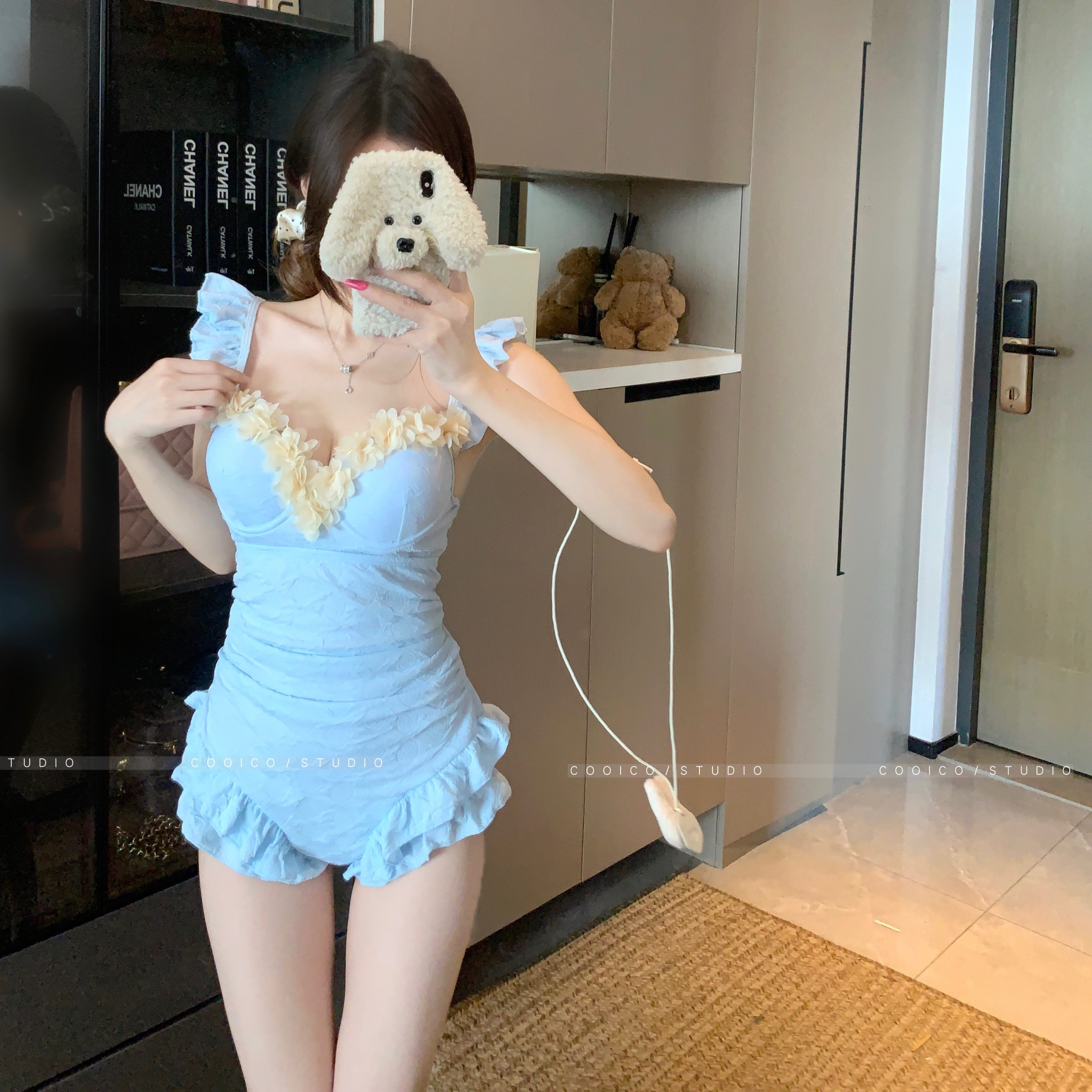 2025新款高级感小胸聚拢连体泳衣