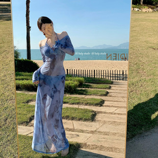 2025新款纯欲辣妹海边沙滩度假长裙蓝色比基尼分体泳衣女款泡温泉